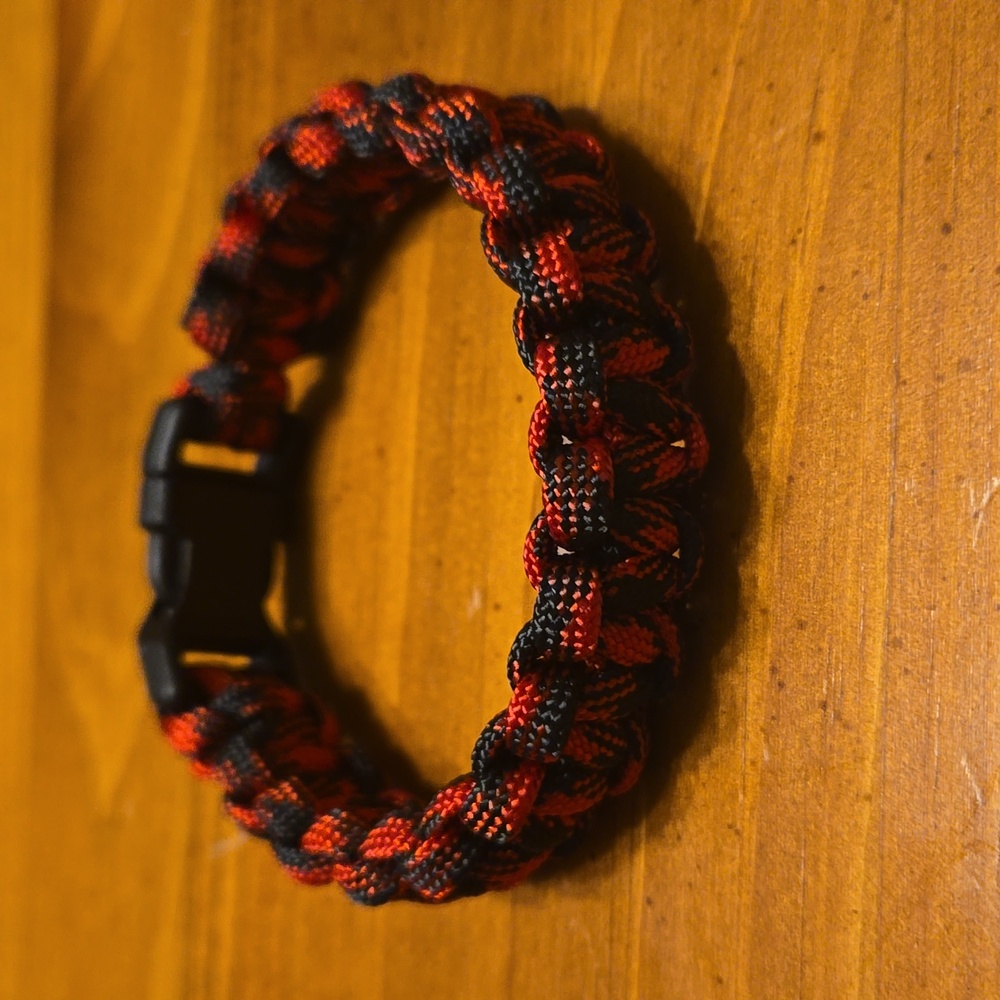 Custom Handmade Collegiate Paracord Bracelets